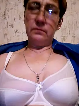 Snapshot of MeryLive59011 chatting on 6, 10, 2025 MeryLive59011 online show from 6, 10, 2025