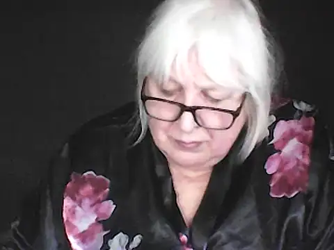 Alexia64231 online show from 3, 3, 2026