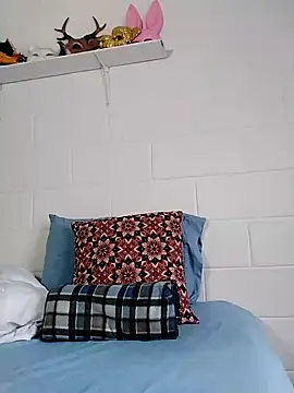 oxxy jean online show from 3, 3, 2026