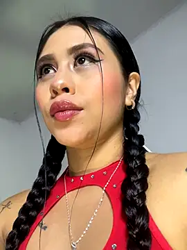 LuluMonroe Eup online show from 28, 11, 2025