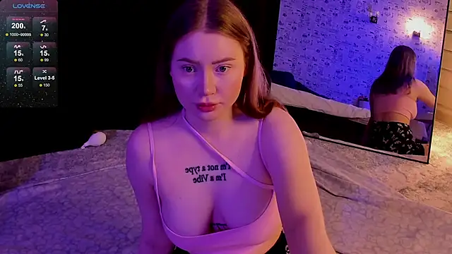 Lillie Berry online show from 7, 11, 2025