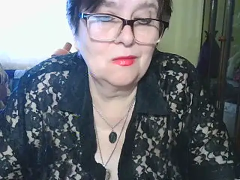 VeronicaGold511 online show from 6, 4, 2026