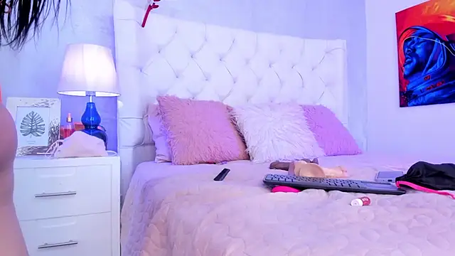 Yara Bliss  online show from 12, 11, 2025