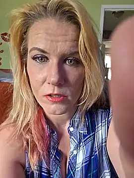 RhondaRump online show from 9, 6, 2026