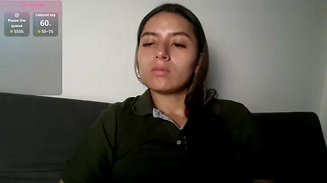 Snapshot of abella-lemus chatting on 13, 4, 2026 abella-lemus online show from 13, 4, 2026