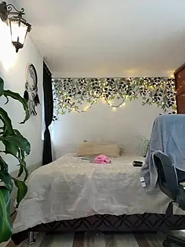 Oliver 11Ed online show from 30, 3, 2026