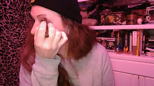 Snapshot of RasheleErotica chatting on 19, 12, 2025 RasheleErotica online show from 19, 12, 2025