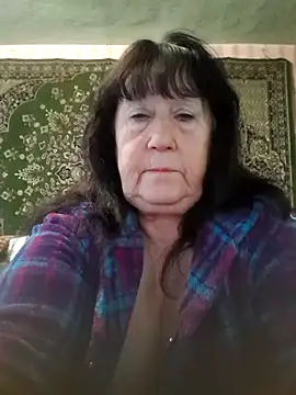 CrystalLime6411 online show from 8, 10, 2025