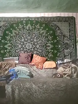 CrystalLime6411 online show from 18, 10, 2025