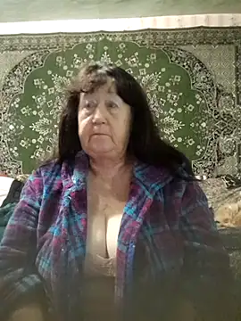 CrystalLime6411 online show from 25, 11, 2025