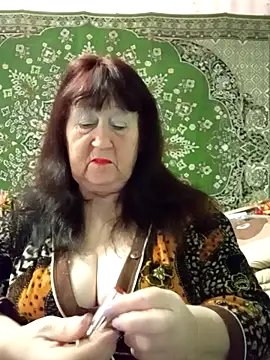 CrystalLime6411 online show from 14, 1, 2026