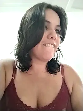 Bellapotencia1985 online show from 9, 9, 2025