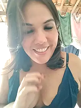 Bellapotencia1985 online show from 24, 9, 2025