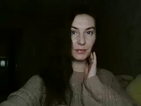 Snapshot of KatalinaQE chatting on 1, 10, 2025 KatalinaQE online show from 1, 10, 2025