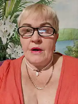 Snapshot of VioletSweet5566 chatting on 14, 9, 2025 VioletSweet5566 online show from 14, 9, 2025