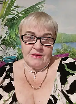 Snapshot of VioletSweet5566 chatting on 2, 10, 2025 VioletSweet5566 online show from 2, 10, 2025