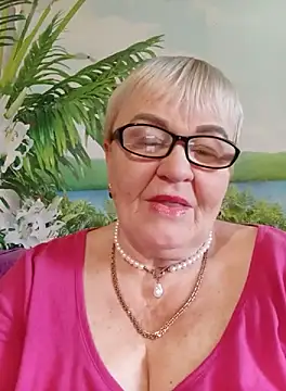 Snapshot of VioletSweet5566 chatting on 10, 10, 2025 VioletSweet5566 online show from 10, 10, 2025