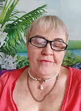 Snapshot of VioletSweet5566 chatting on 12, 10, 2025 VioletSweet5566 online show from 12, 10, 2025