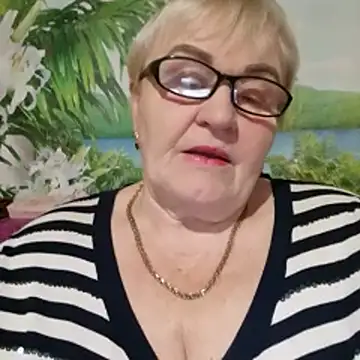 Snapshot of VioletSweet5566 chatting on 19, 10, 2025 VioletSweet5566 online show from 19, 10, 2025