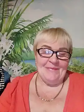 Snapshot of VioletSweet5566 chatting on 7, 11, 2025 VioletSweet5566 online show from 7, 11, 2025