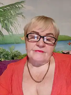 Snapshot of VioletSweet5566 chatting on 11, 11, 2025 VioletSweet5566 online show from 11, 11, 2025