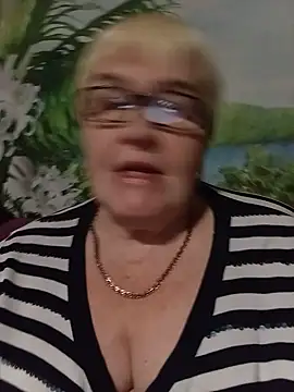 Snapshot of VioletSweet5566 chatting on 27, 11, 2025 VioletSweet5566 online show from 27, 11, 2025