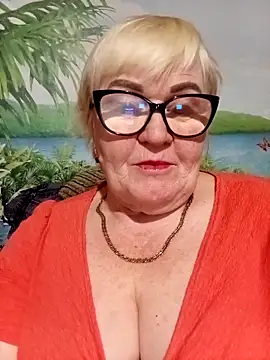 VioletSweet5566 online show from 24, 4, 2026