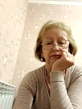 AlikaSwan5821 online show from 25, 9, 2025