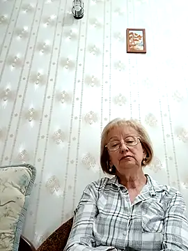 AlikaSwan5821 online show from 1, 10, 2025