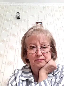 AlikaSwan5821 online show from 5, 10, 2025