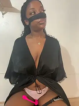  foreigntitts online show from 15, 12, 2025