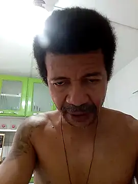 moreno25centimetro online show from 28, 11, 2025