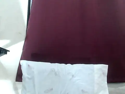 yourloving maris online show from 24, 3, 2026