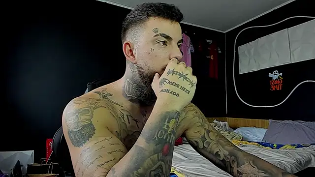 Chrisjordan66 online show from 2, 12, 2025