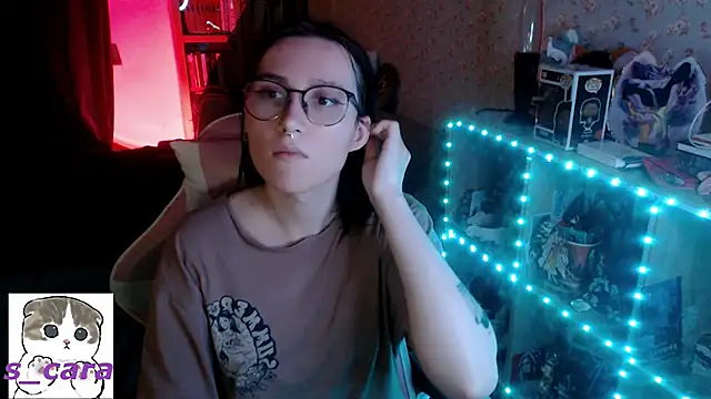 Snapshot of s_cara chatting on 12, 9, 2025 s cara online show from 12, 9, 2025