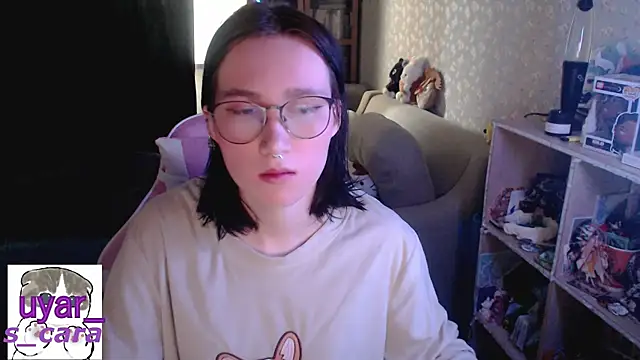 Snapshot of s_cara chatting on 17, 9, 2025 s cara online show from 17, 9, 2025