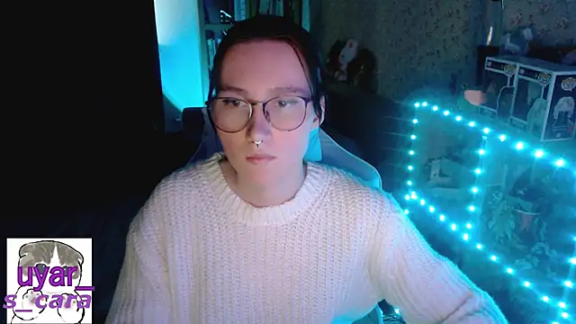 Snapshot of s_cara chatting on 28, 9, 2025 s cara online show from 28, 9, 2025