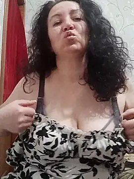 Velvet3451 online show from 17, 11, 2025