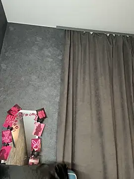 FavoriteKira online show from 29, 11, 2025