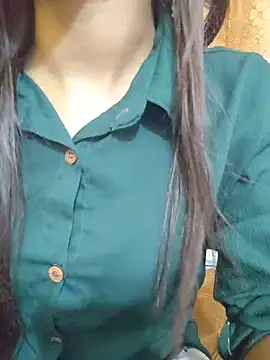 Snapshot of Radhika_01 chatting on 30, 5, 2026 Radhika 01 online show from 30, 5, 2026
