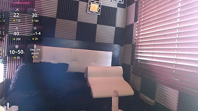 antonela-tompson online show from 3, 3, 2026