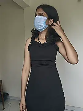 Snapshot of Shivani2002 chatting on 17, 7, 2026 Shivani2002 online show from 17, 7, 2026
