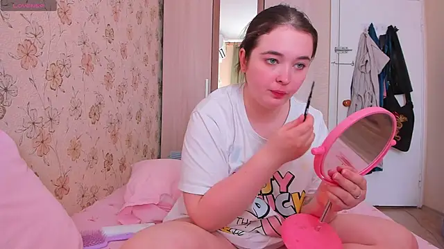 Alice next door online show from 20, 5, 2026