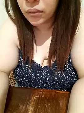 Snapshot of Madam-bezoul- chatting on 10, 2, 2026 Madam-bezoul- online show from 10, 2, 2026