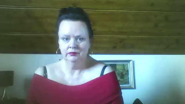 TiffanyMature online show from 23, 9, 2025