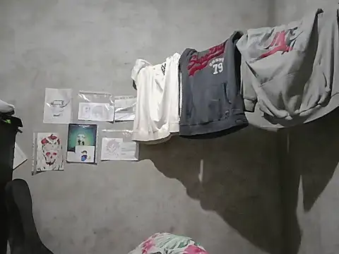 dirty model online show from 13, 4, 2026