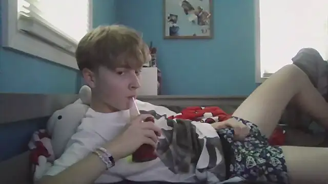 Liam axel35 online show from 13, 10, 2025