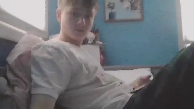 Liam axel35 online show from 4, 12, 2025