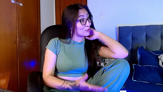 Liana 99 online show from 17, 9, 2025