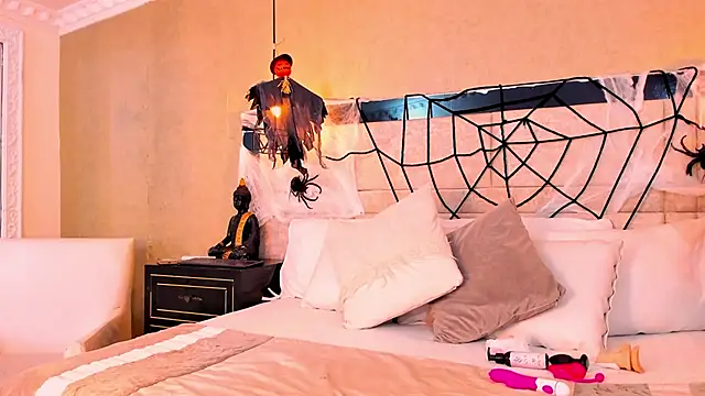 OliviaGarciaa online show from 13, 10, 2025